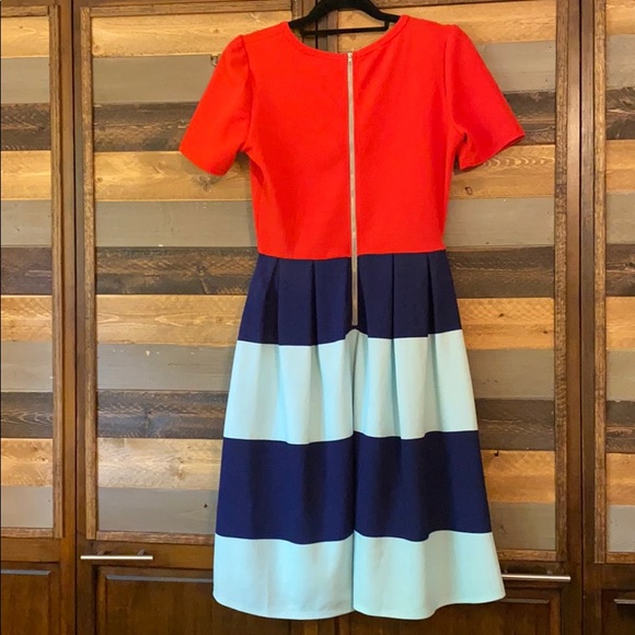 LuLaRoe Red & Blue Pocket Dress - Picture 3 of 3